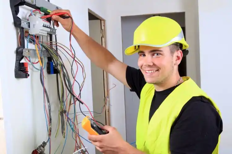 elektricien Vrouwenakker